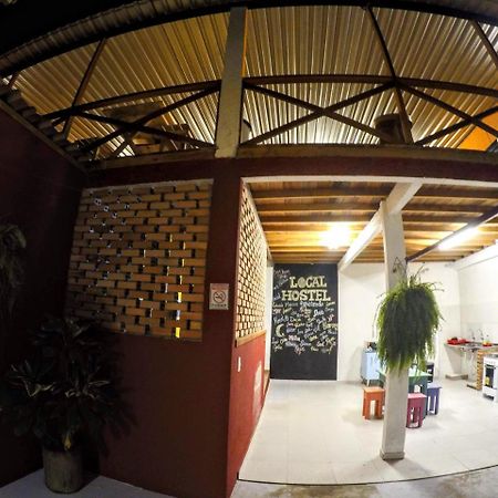 Hostel Da Milla Президенти-Фигейреду Экстерьер фото
